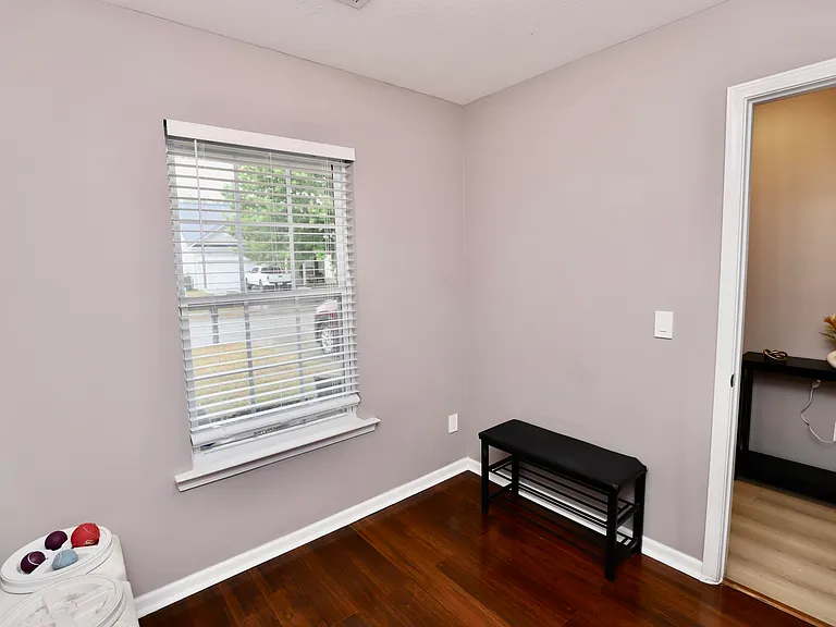 1733 Benelli St — Photo 11