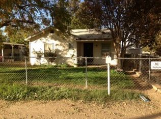 640 Del Mar Dr, Bakersfield, CA 93307