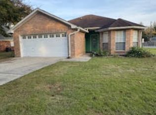 2300 Starfish Rd, Gautier, MS 39553