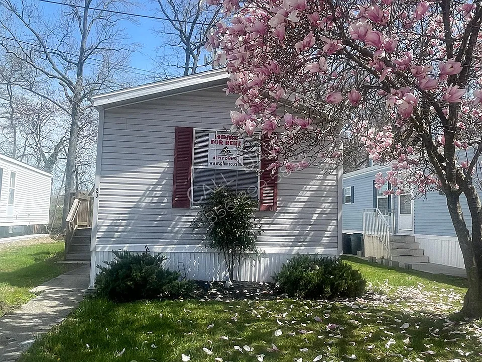 291 N Virginia Ave #20