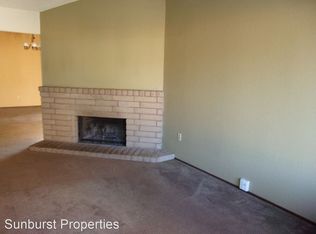 4944 Travertine Cir, Sacramento, CA 95841