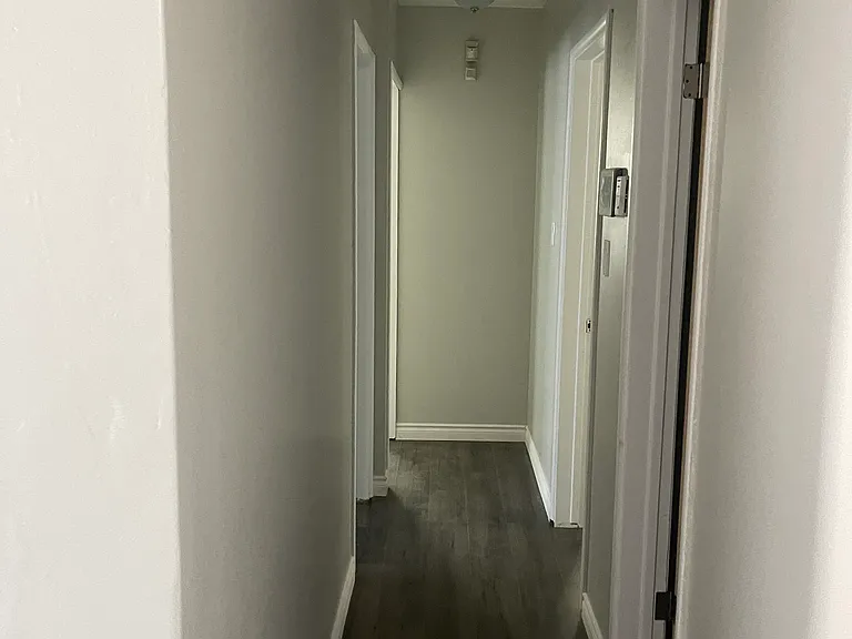 425 W Cherry St — Photo 4