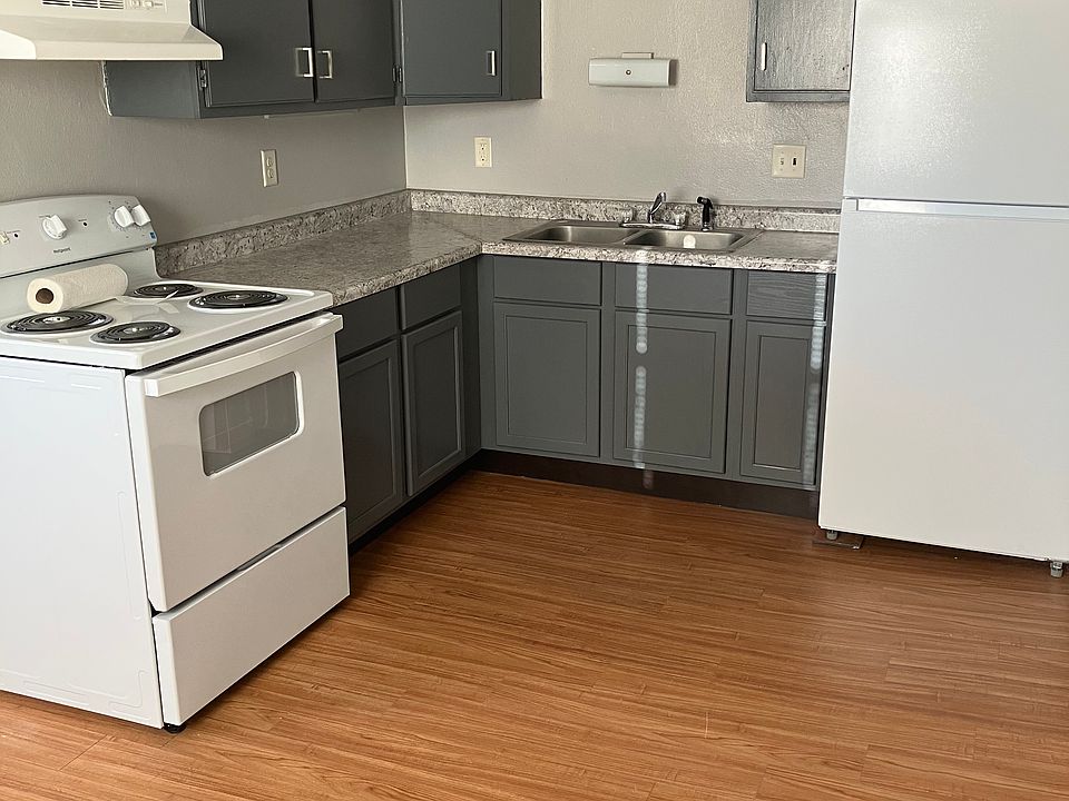 1st image of 3438 Heatherton Dr APT 6