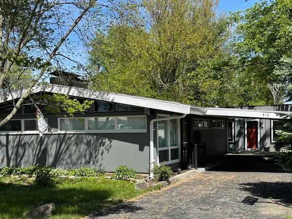 410 S Main Ave, Minier, IL 61759
