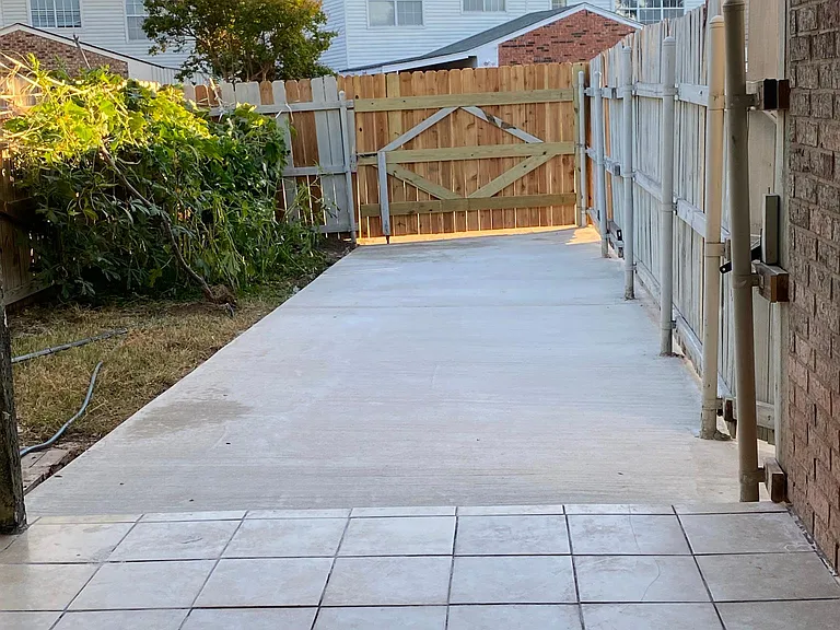 1522 Beach Ln — Photo 13