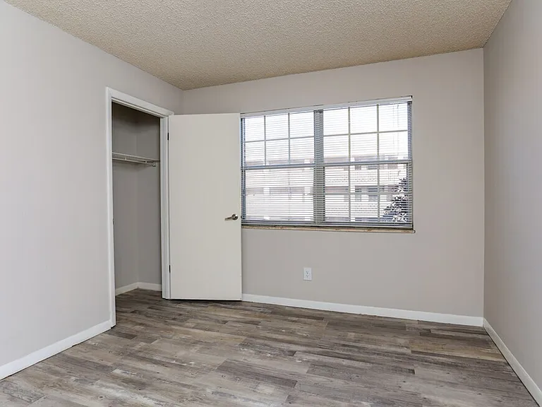 2956 Auburn Rd — Photo 14