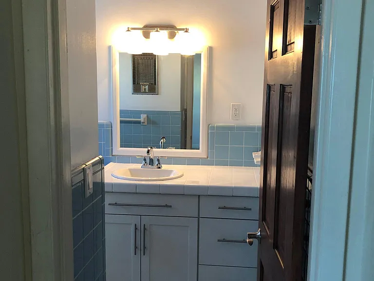 2175 Lakeview Dr — Photo 19