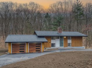 366 Long Hill Rd, Bolton, MA 01740