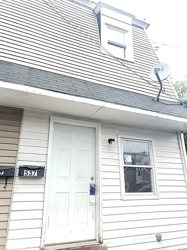 537 Pratt St Photo 1