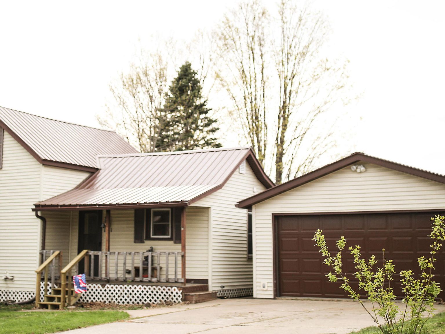 1211 Cremer Ave, Cashton, WI 54619 Zillow