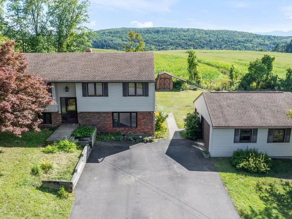 44 Coons Road, Coeymans Hollow, NY 12046