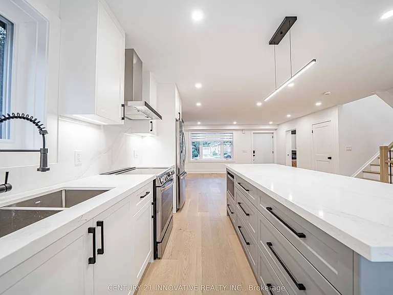 58 Carsbrooke Rd — Photo 11