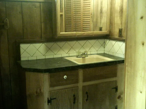 43 Davis St #BASEMENT Photo 1
