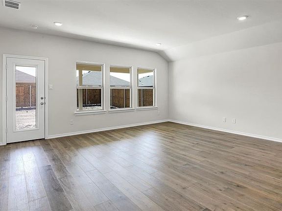 3rd image of 220 Greenshade Ln #220