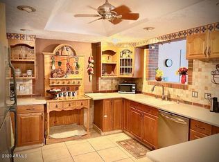 1525 N Sixshooter Rd, Apache Junction, AZ 85119