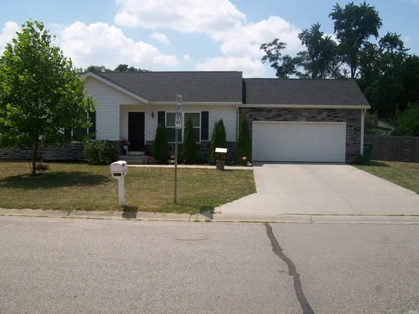 56799 Moyer Ln, Elkhart, IN 46516