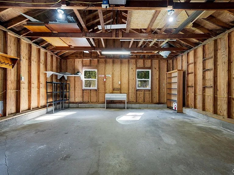 6438 Monument Rd — Photo 6