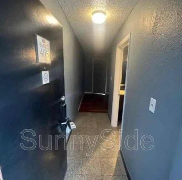8421 S Orange Blossom Trl #405 — Photo 2