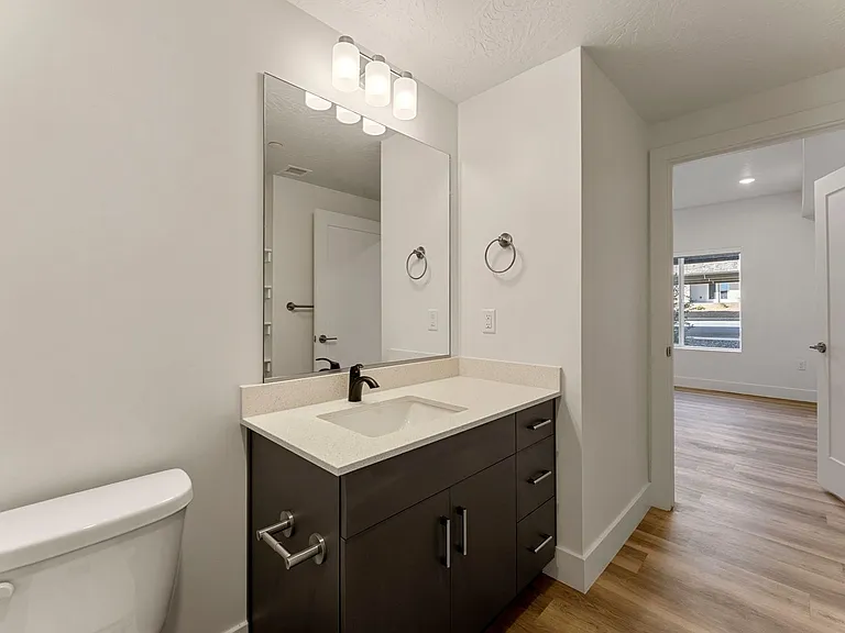 Brand New Modern Apartments at Ascesa — Photo 9