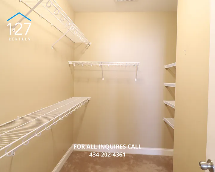 205 Capital St #201 — Photo 16