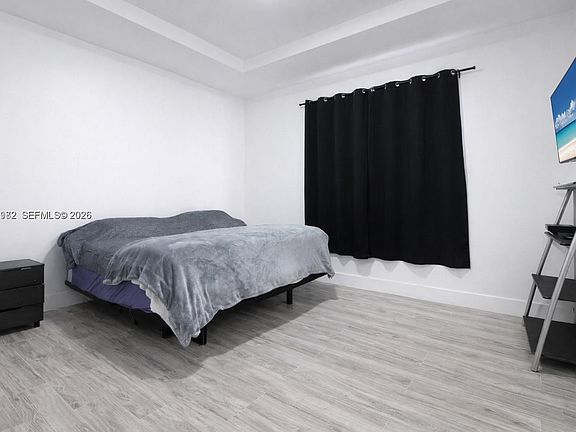 5th image of 2264 NE 42nd Cir