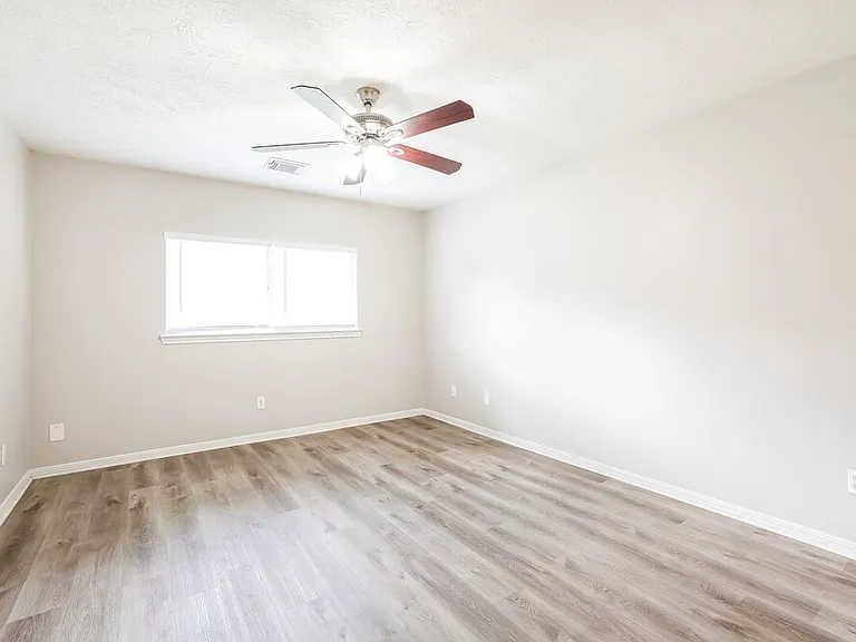 4919 Bayboro Park Dr — Photo 10