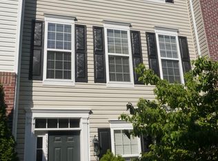 13312 Summer Garden Walk, Centreville, VA