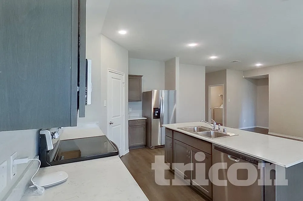 848 Glover Dr Aubrey TX — Photo 4