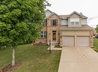 1220 Lancashire Dr, Union, KY 41091