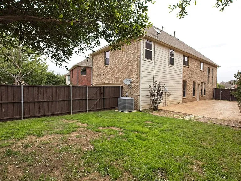 9801 Lightcatcher Dr — Photo 3