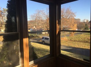 323 Eads Mill Rd, Princeton, WV 24739