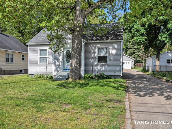 3635 Burlingame Ave SW, Wyoming, MI 49509
