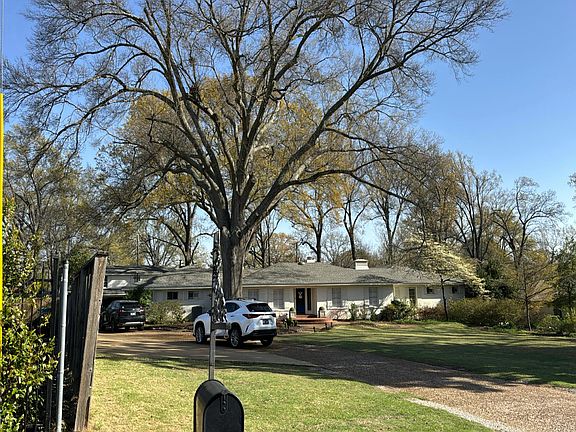 3rd image of 5080 Barry Rd