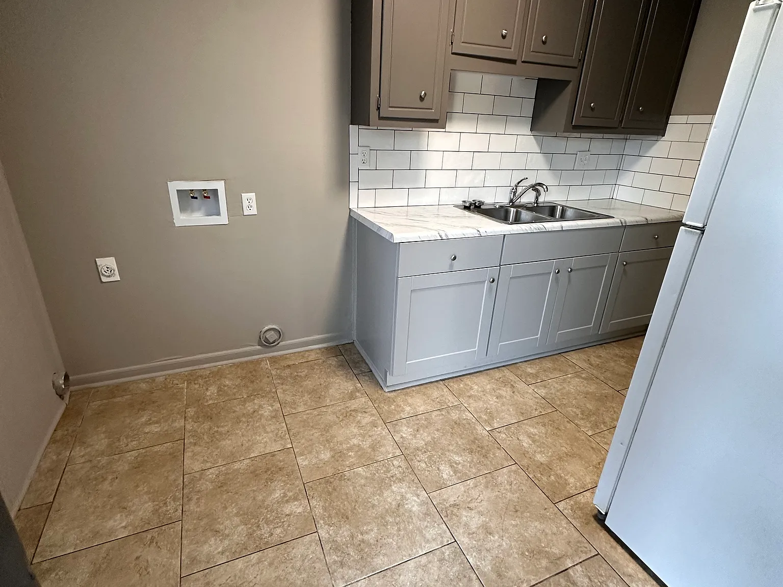 2 bed, 800 sqft, $950 — Photo 3
