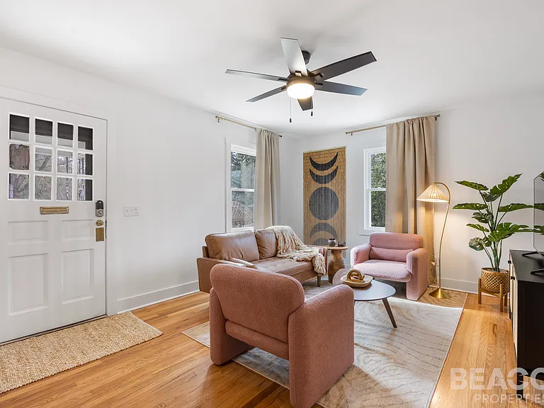 2113 Plaza Dr — Photo 3