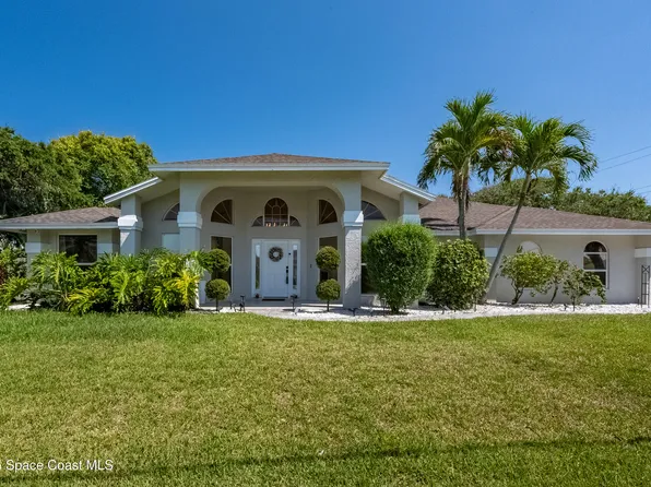 215 Beverly Ct, Melbourne Beach, FL 32951