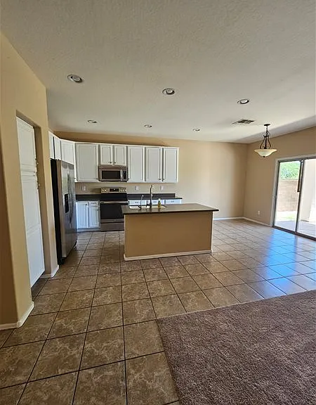 2535 E Electra Ln — Photo 4
