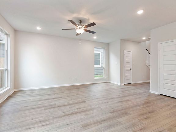 7th image of this home