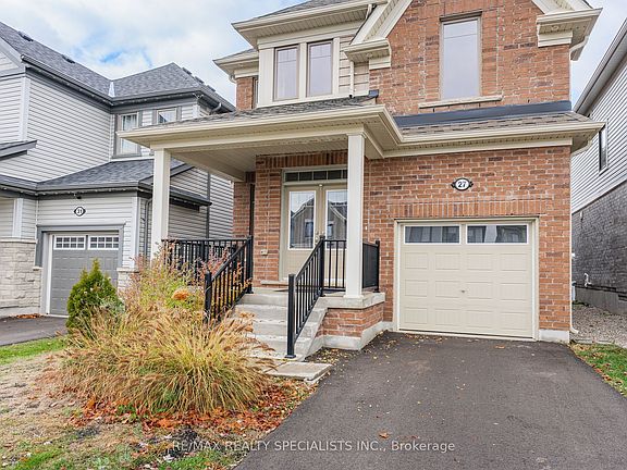 3rd image of 27 Harpin Way W