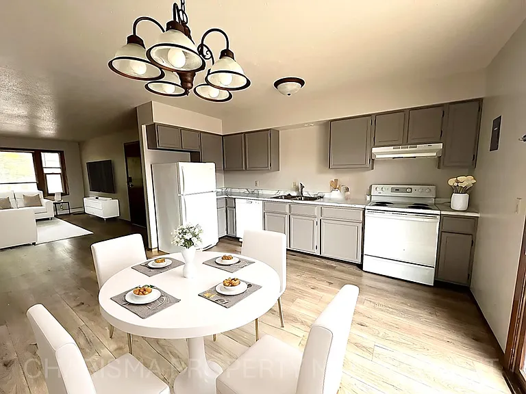 3604 S Cathy Ave — Photo 8