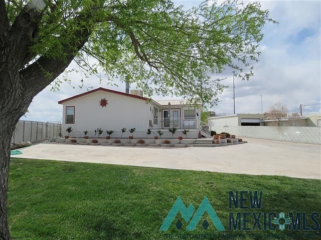 1st image of 306 Cactus Rd