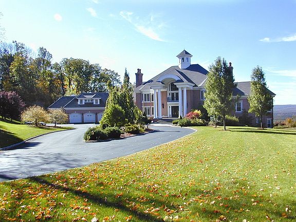 Front Property & Exterior