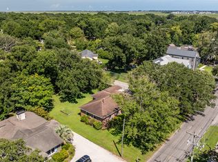 1450 Simmons St, Mount Pleasant, SC 29464