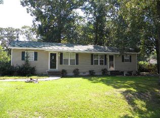 103 Oak Ridge Dr #A, Havelock, NC 28532