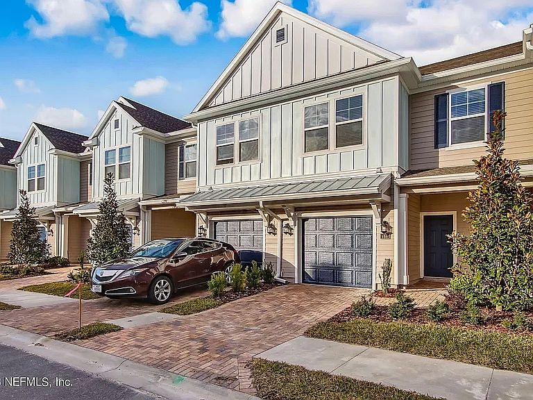 1st image of 116 Appleton Ct