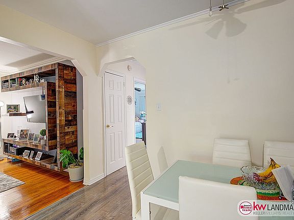 5th image of 6270 81st St