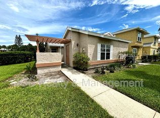 1495 Malibu Cir NE APT 107, Palm Bay, FL 32905