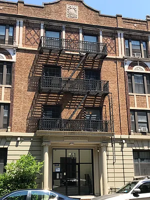 Sold by Compass | media 11