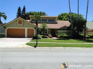 10146 Fresh Meadow Ln, Boca Raton, FL 33498