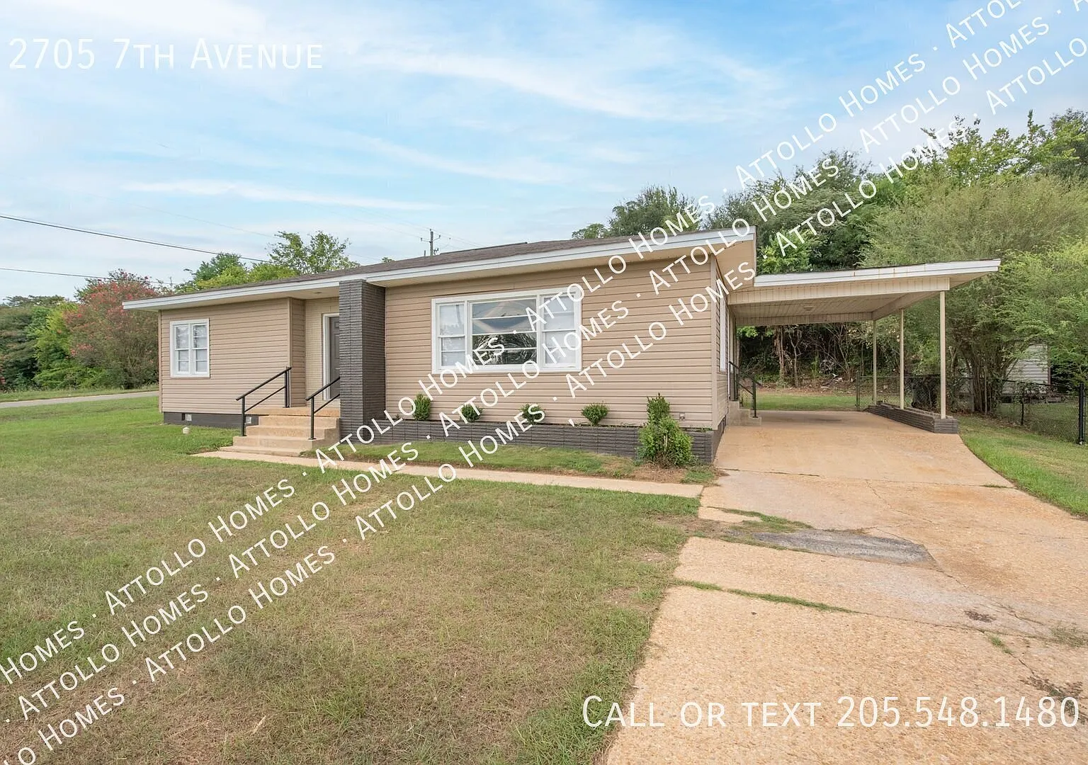 Just Renovated | 3br/2ba | Pre-Leasing For Fall! — Photo 2
